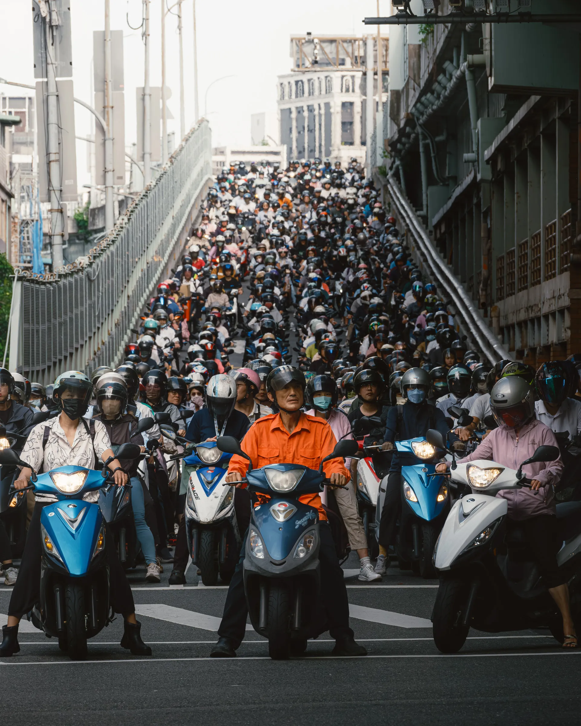 East Asia — 東亜 18